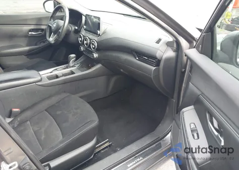 2021 Nissan Sentra Sv Xtronic Cvt z USA, uszkodzony, nr VIN 3N1AB8CV1MY288680